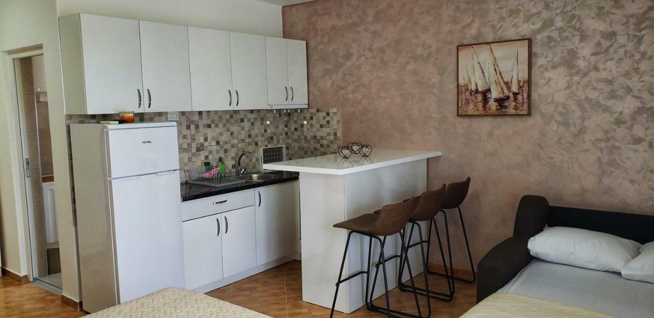 Appartement Oassis à Bar Extérieur photo